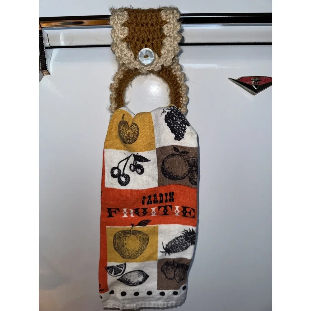 Crocheted‎ Kitchen Towel Ring. Brown and Tan. Cottagecore Farmhouse Vintage look